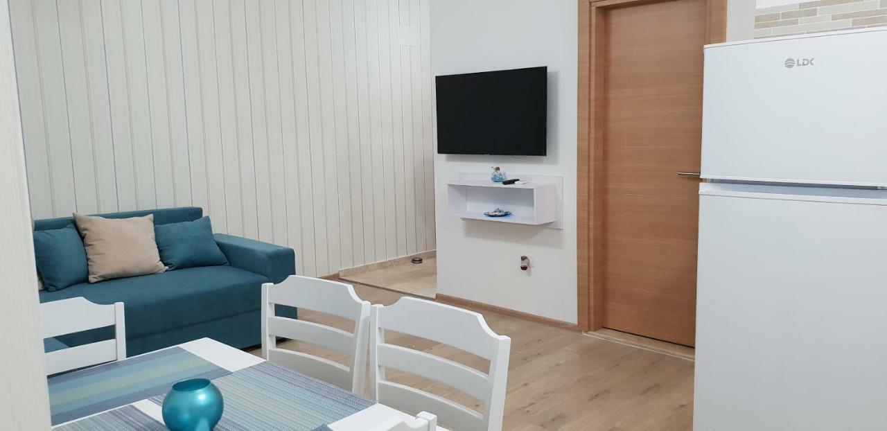 Apartament Laura Solid House Мамая Экстерьер фото